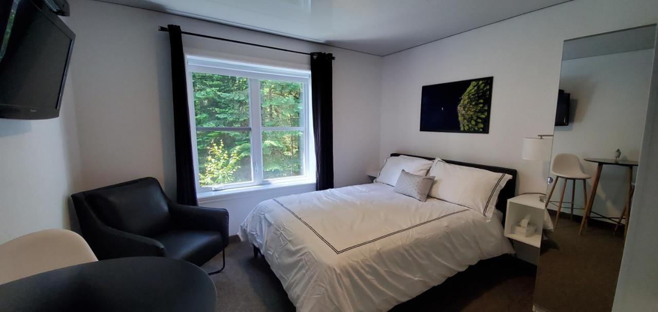 Location Au Sommet Du Inn 3*